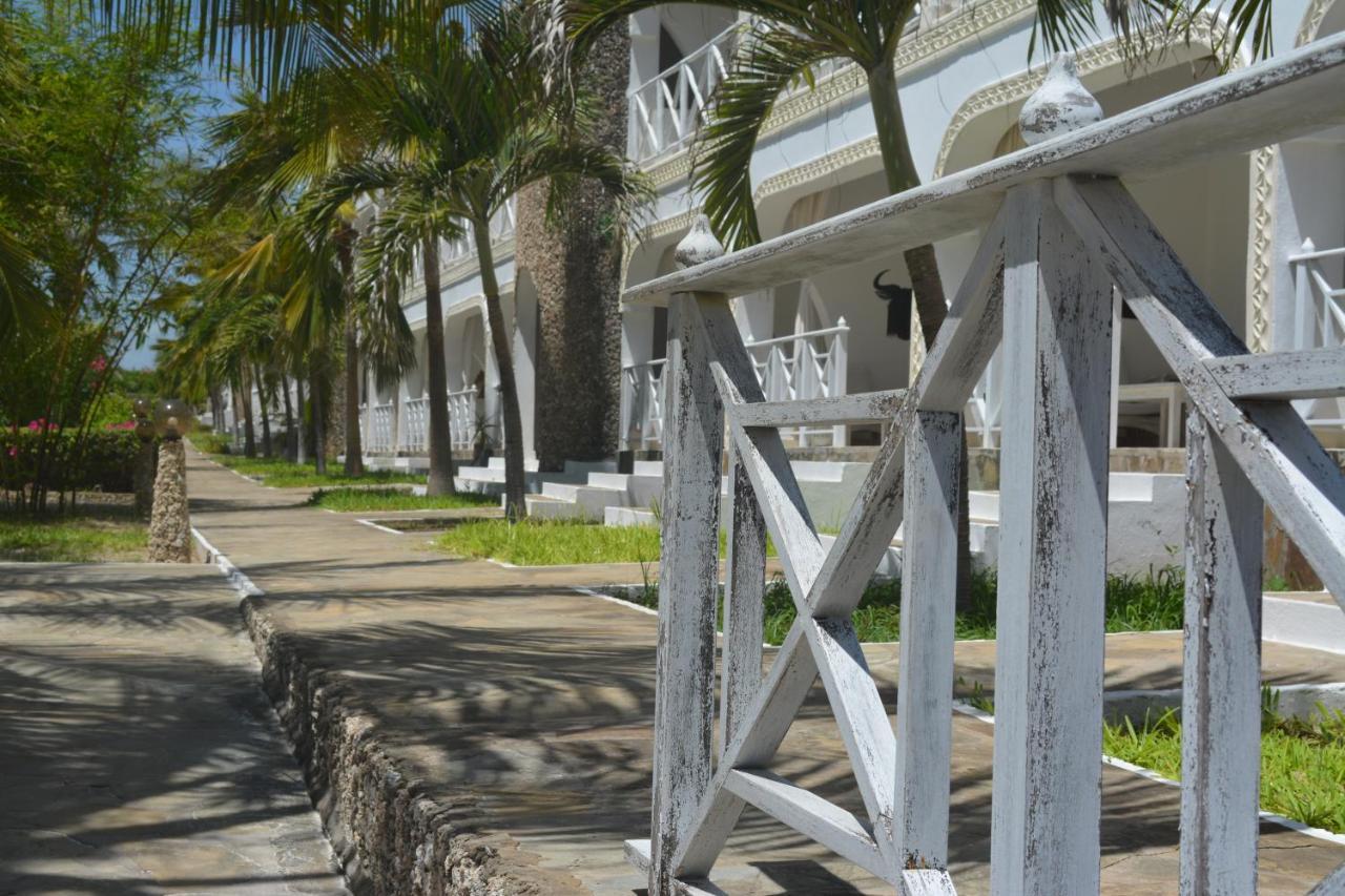 Twiga Beach Resort Watamu Esterno foto