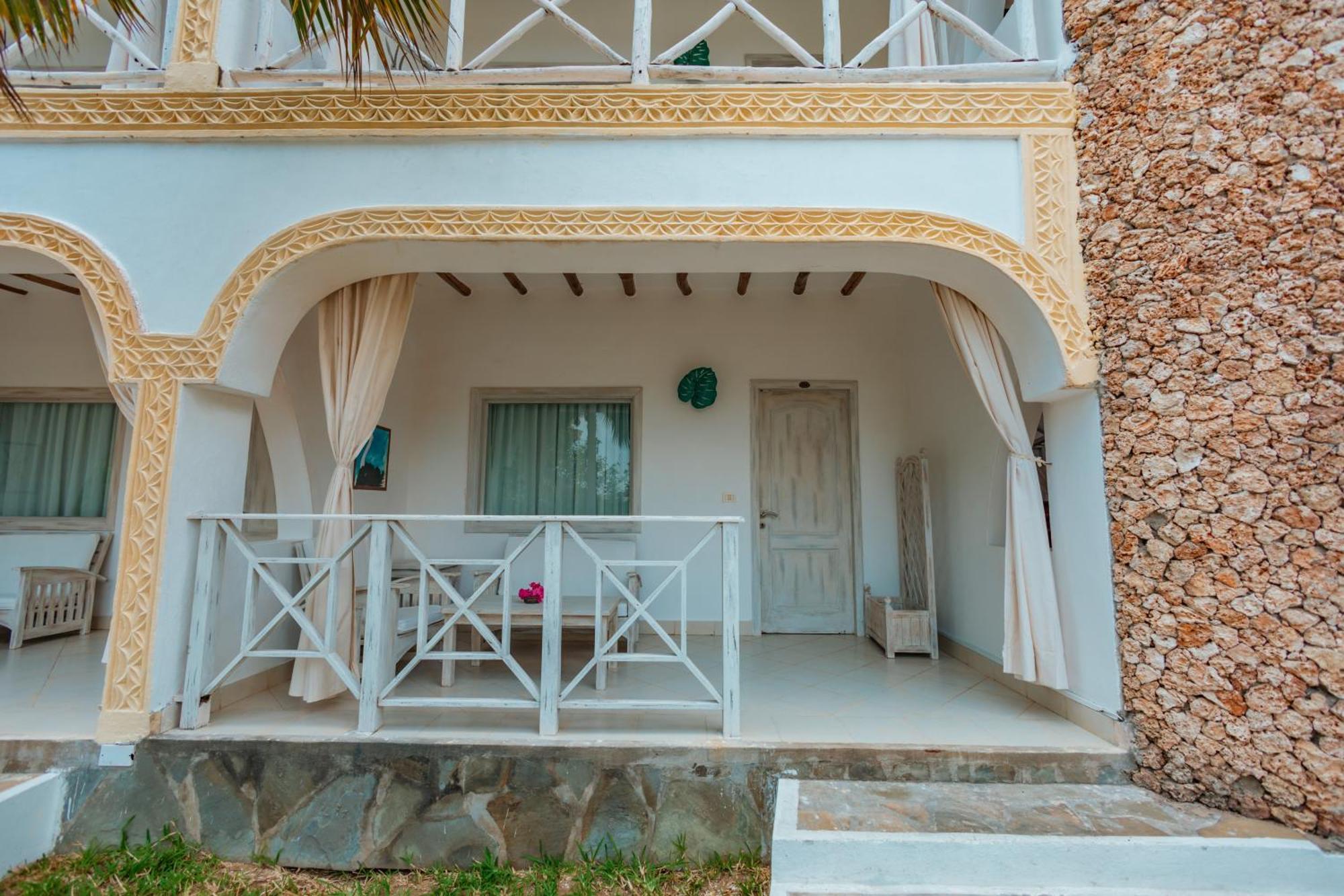 Twiga Beach Resort Watamu Esterno foto