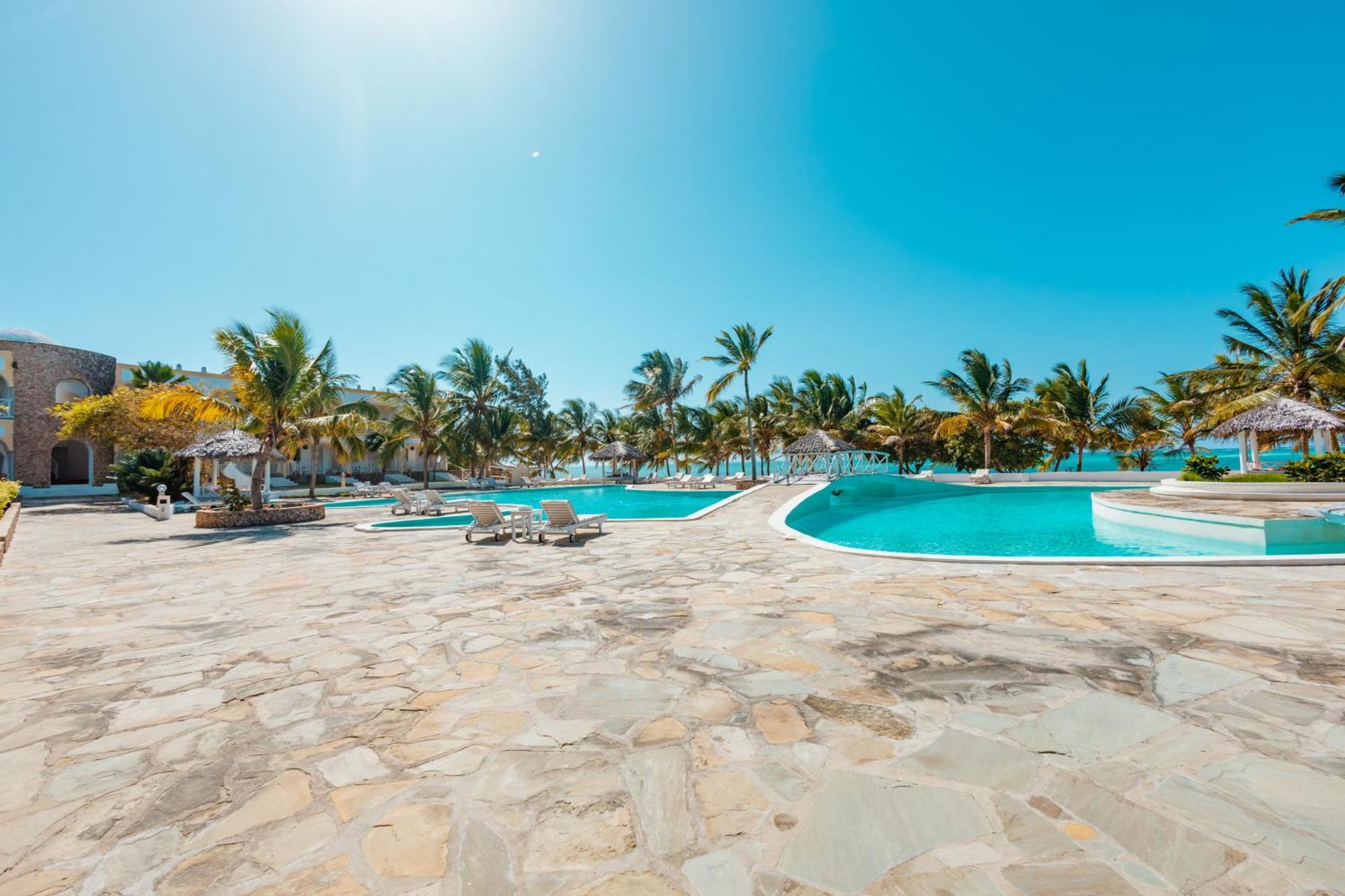 Twiga Beach Resort Watamu Esterno foto