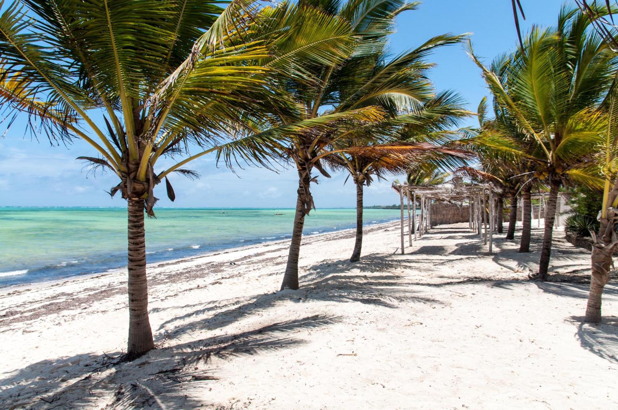 Twiga Beach Resort Watamu Esterno foto