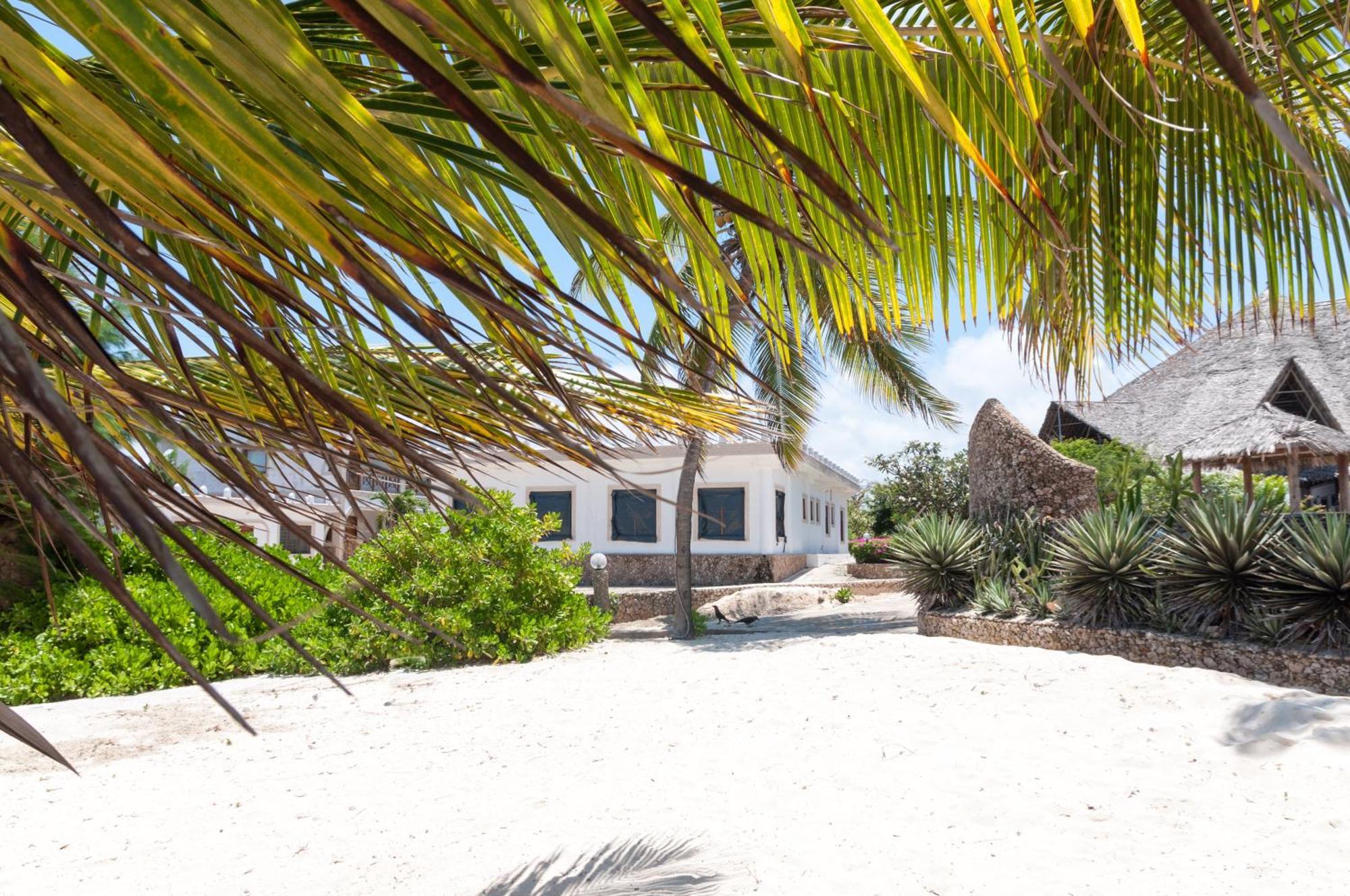 Twiga Beach Resort Watamu Esterno foto