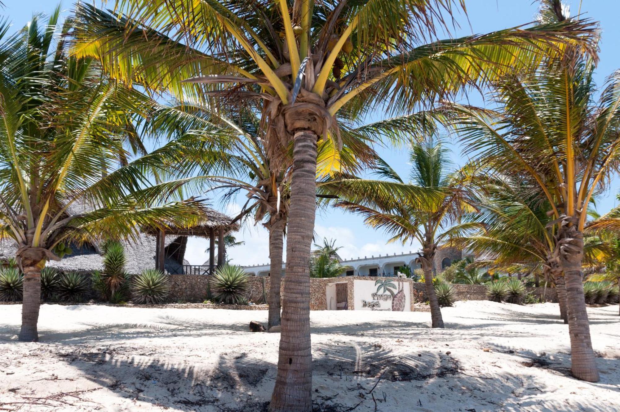 Twiga Beach Resort Watamu Esterno foto