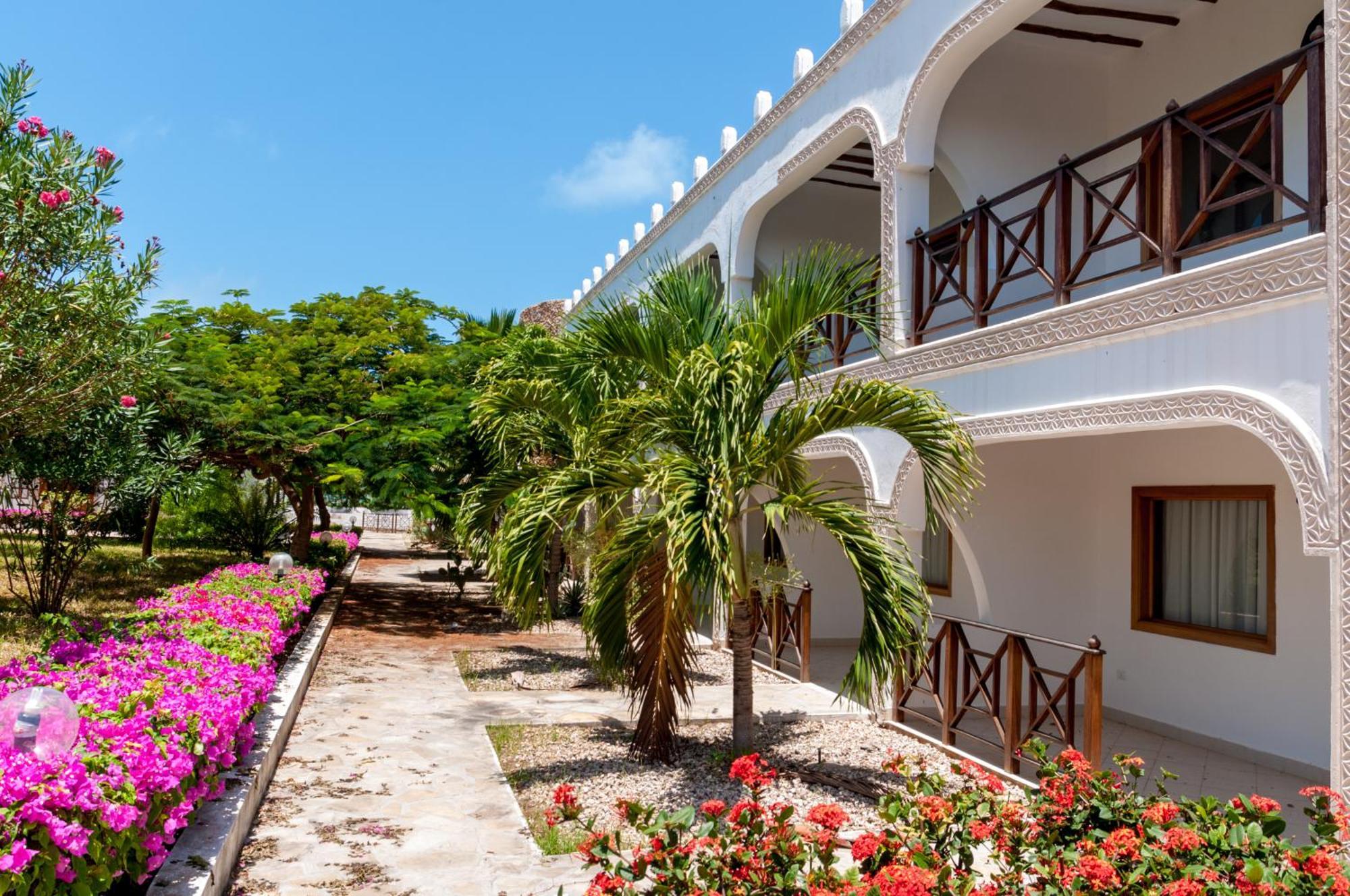 Twiga Beach Resort Watamu Esterno foto