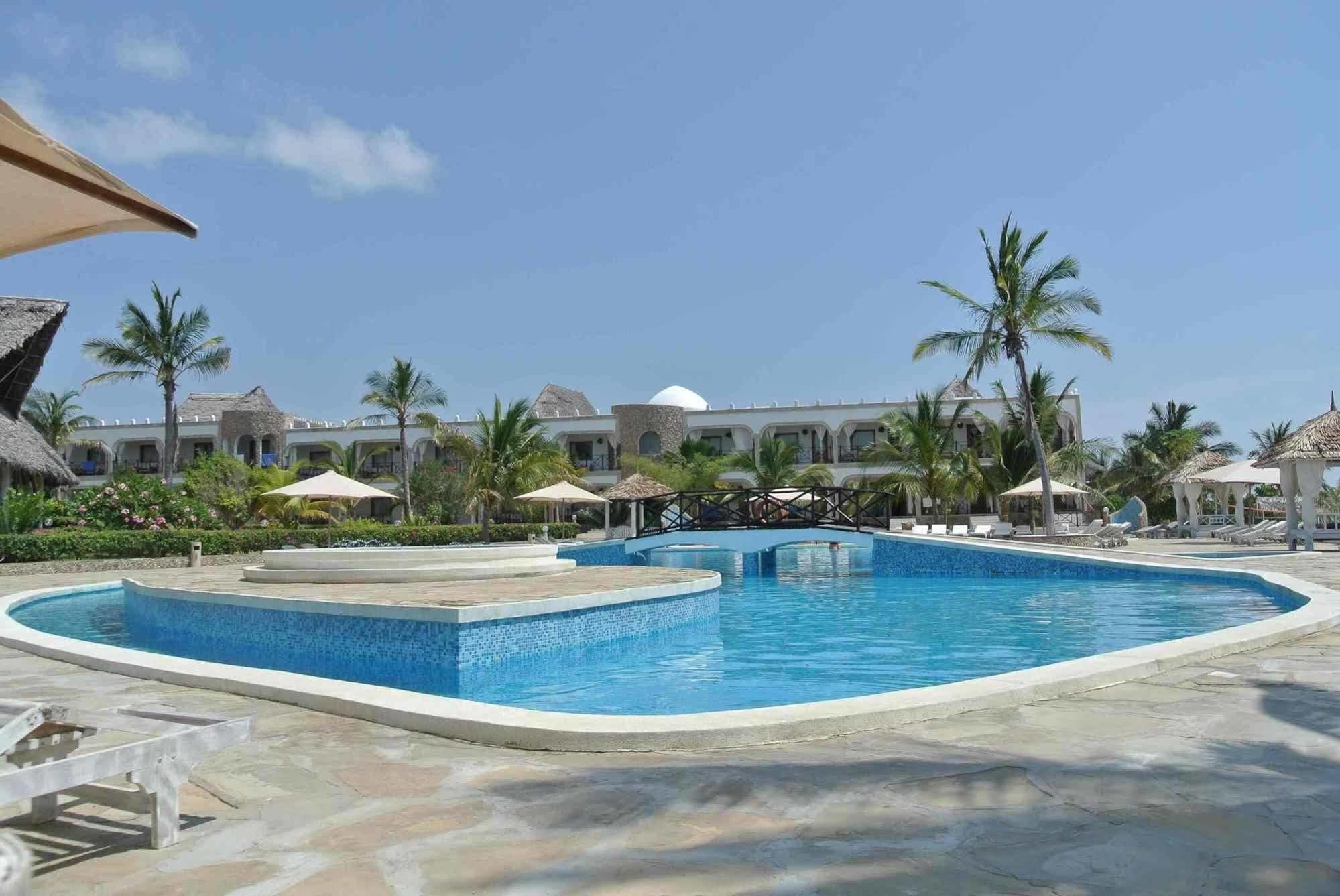 Twiga Beach Resort Watamu Esterno foto